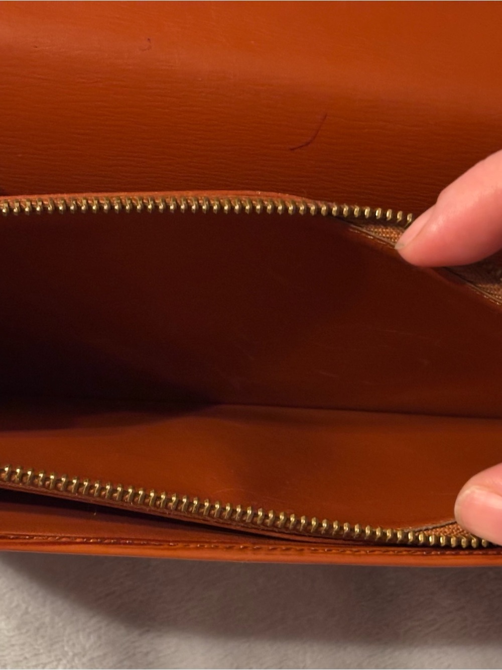 Louis Vuitton Epi Leather Fold Wallet in Cognac Brown vintage - Picture 8 of 15